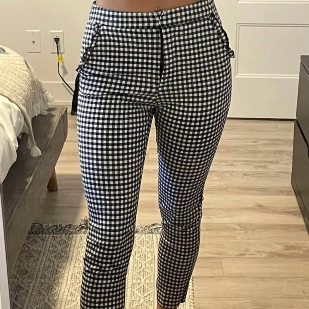 Zara Black and White Women's Pants